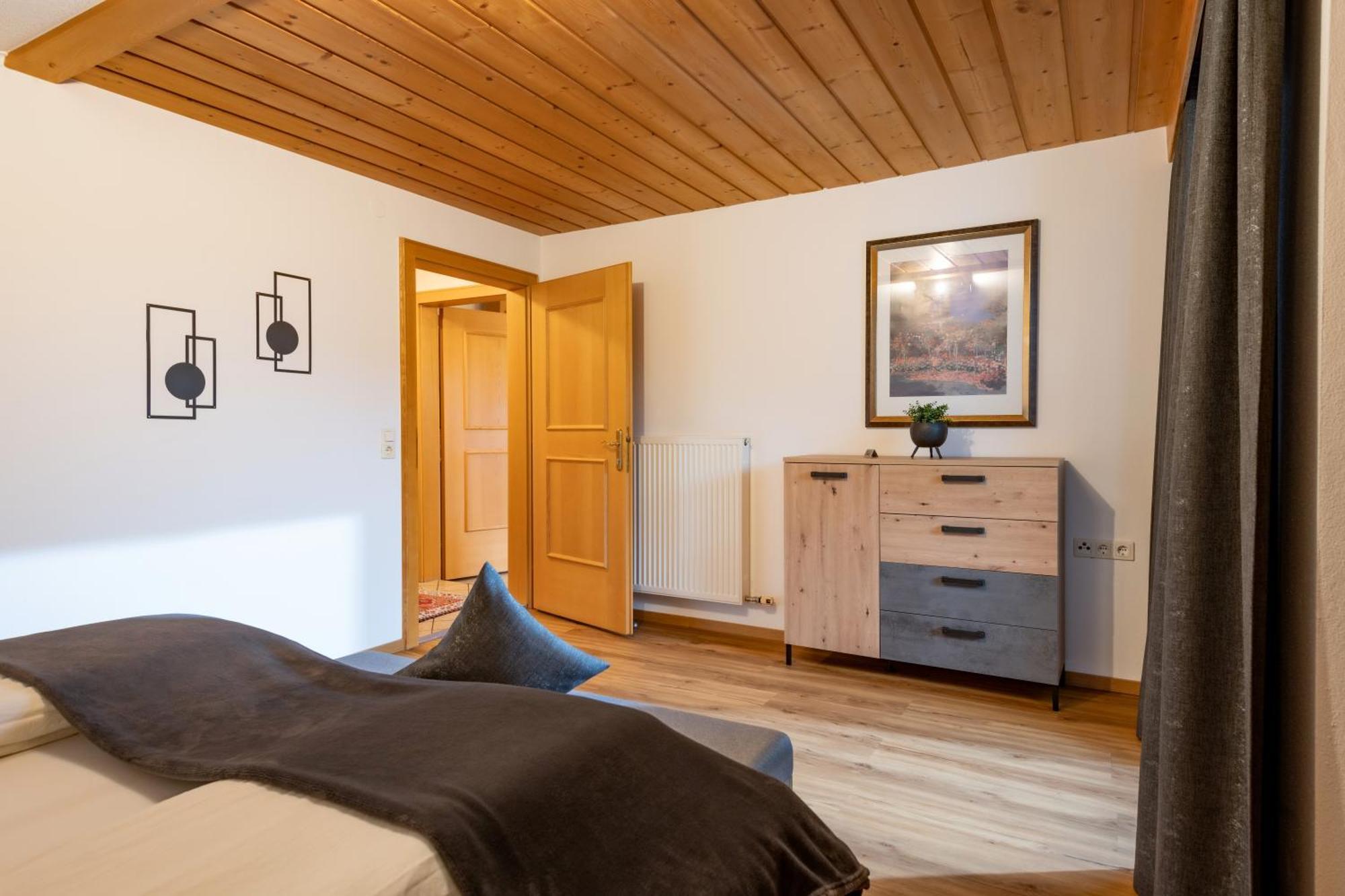 Haus Schroll Apartman Ried im Zillertal Kültér fotó