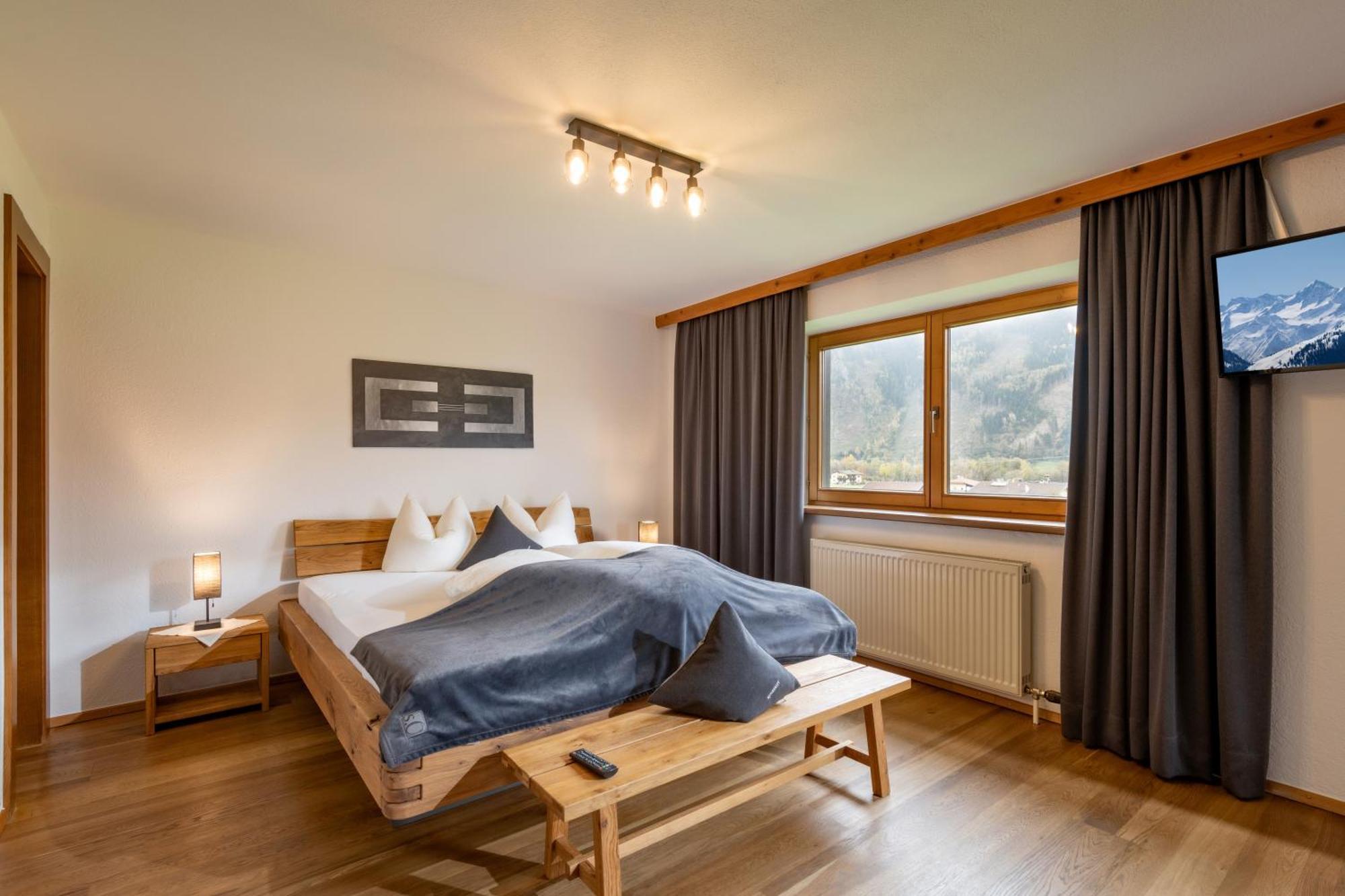 Haus Schroll Apartman Ried im Zillertal Kültér fotó