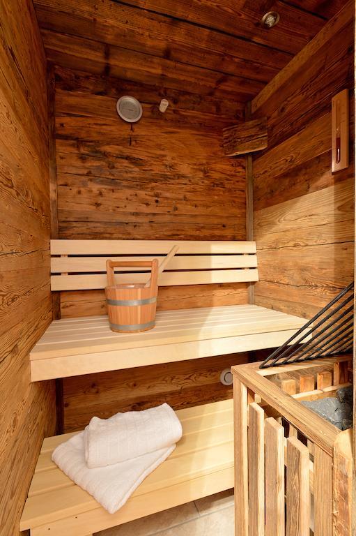 Haus Schroll Apartman Ried im Zillertal Szoba fotó
